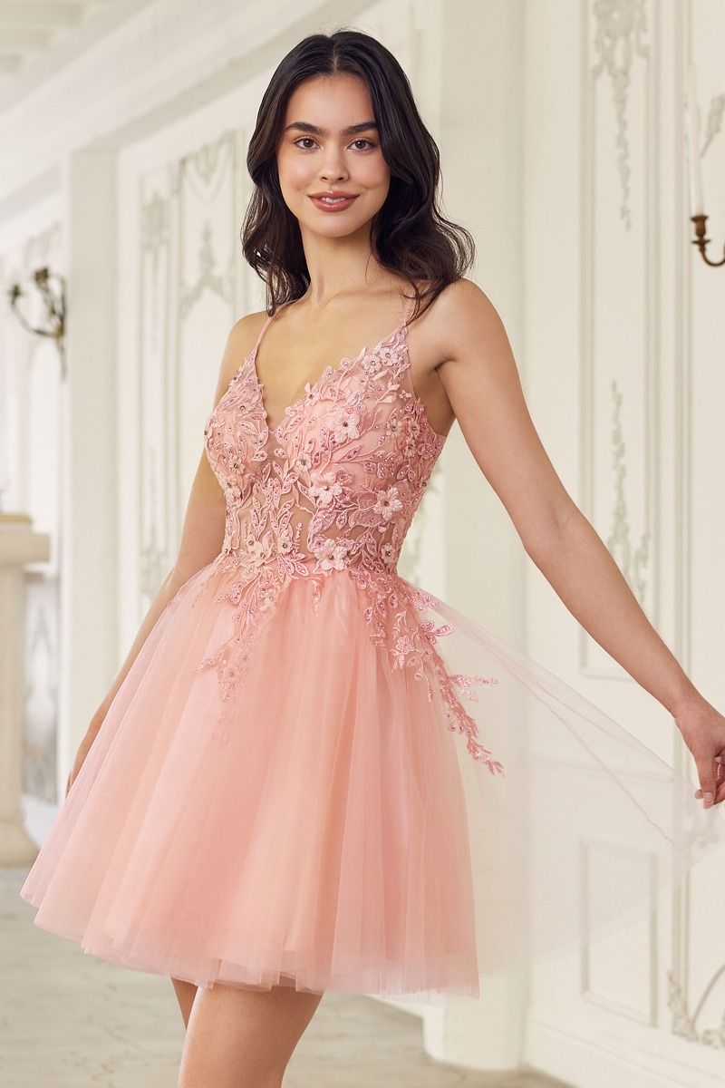 Lace Bodice A-Line Layered Tulle Short Dress by Cinderella Divine SF04 Ariststyles Lace Bodice A-Line Layered Tulle Short Dress by Cinderella Divine SF04 Ariststyles
