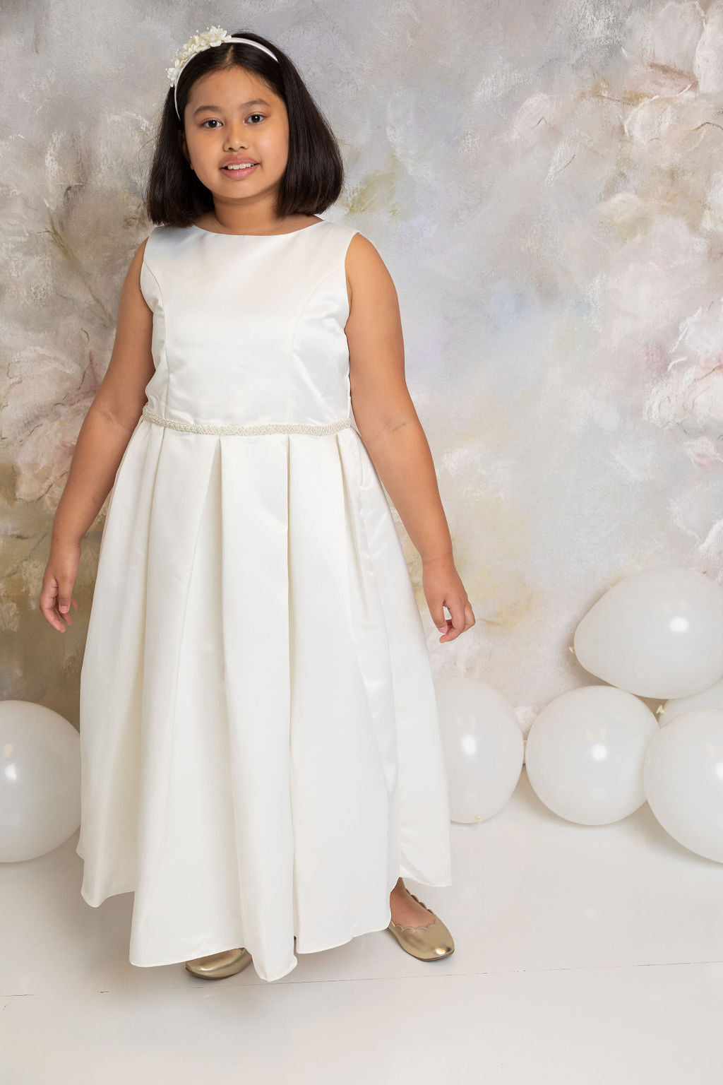 Classic Pleated Girls Dress 10 / Ivory Classic Pleated Girls Dress 10 / Ivory