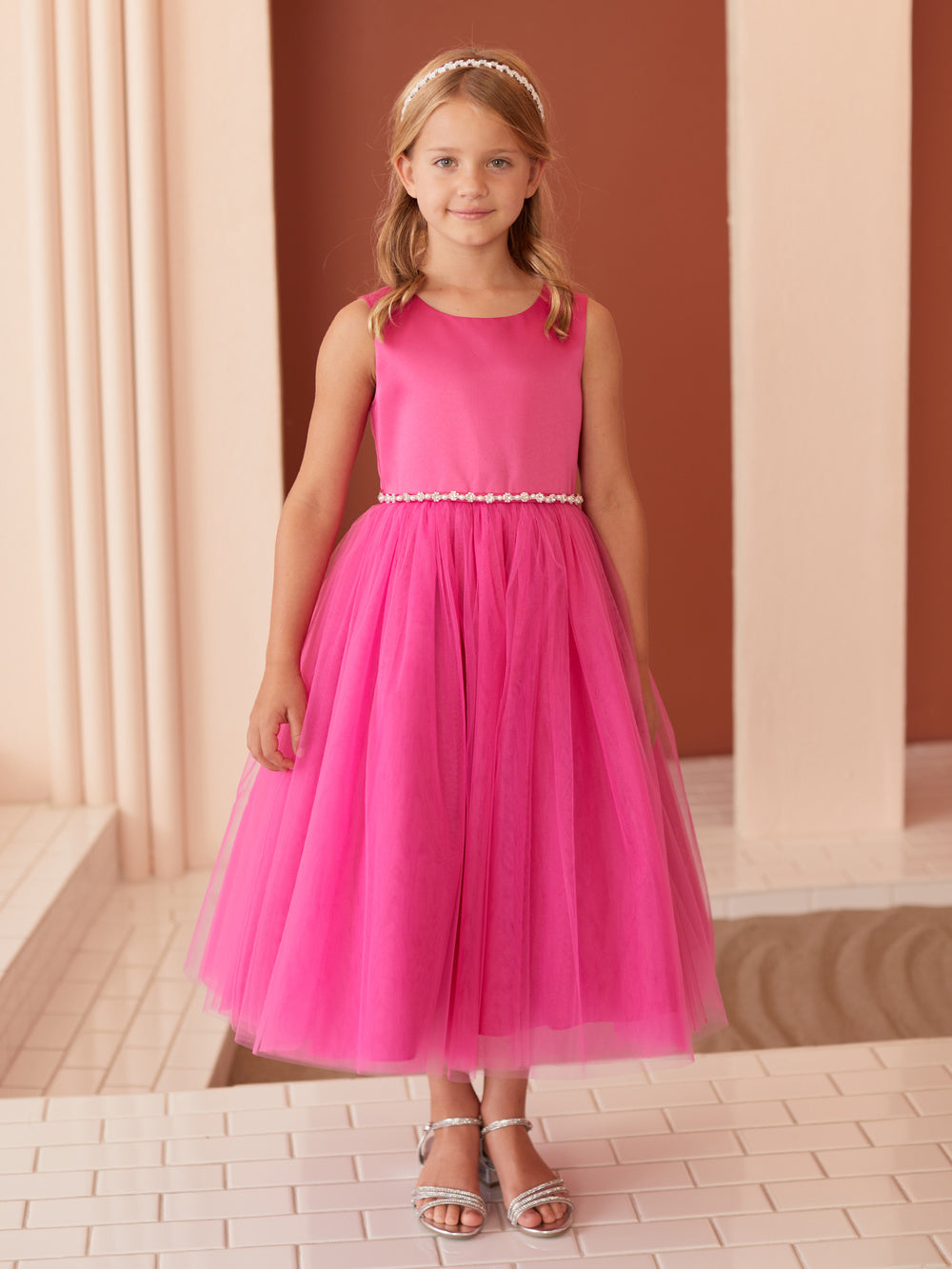 Robe fille avec corsage en satin et fleurs en tulle par TIPTOP KIDS AS5872