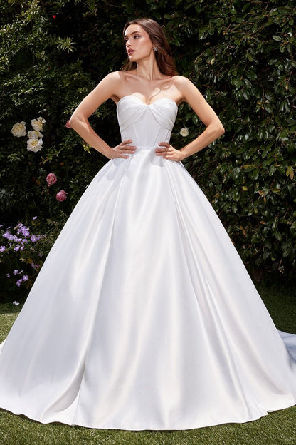 Strapless Sweetheart Neckline A-Line Gown by Cinderella Divine CDS512W Ariststyles Strapless Sweetheart Neckline A-Line Gown by Cinderella Divine CDS512W Ariststyles