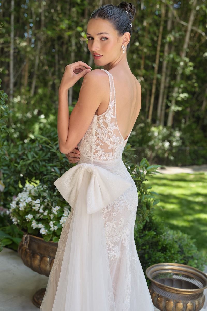 Sweetheart Neckline Mermaid Bridal Gown by Andrea & Leo Couture WL068