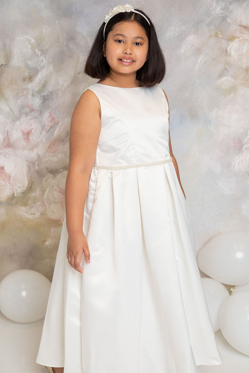 Classic Pleated Girls Dress 10 / Ivory Classic Pleated Girls Dress 10 / Ivory
