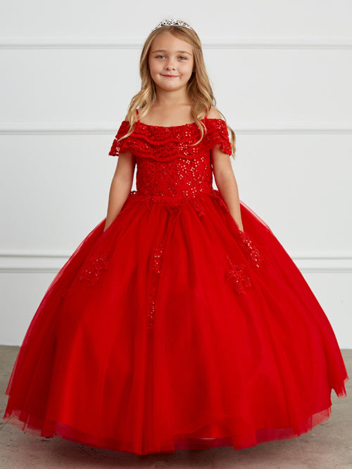 mini quinceanera dresses Buy Custom Quince Dress Beautiful Sweetheart Floral Lace Gown Red Goldy Applique Outfit Matching Quince Dress Train Mini Quince Ballgown Online in India shoulder neckline and fitted bodice enhance its regal appearance Mini Quince Dress in Emerald