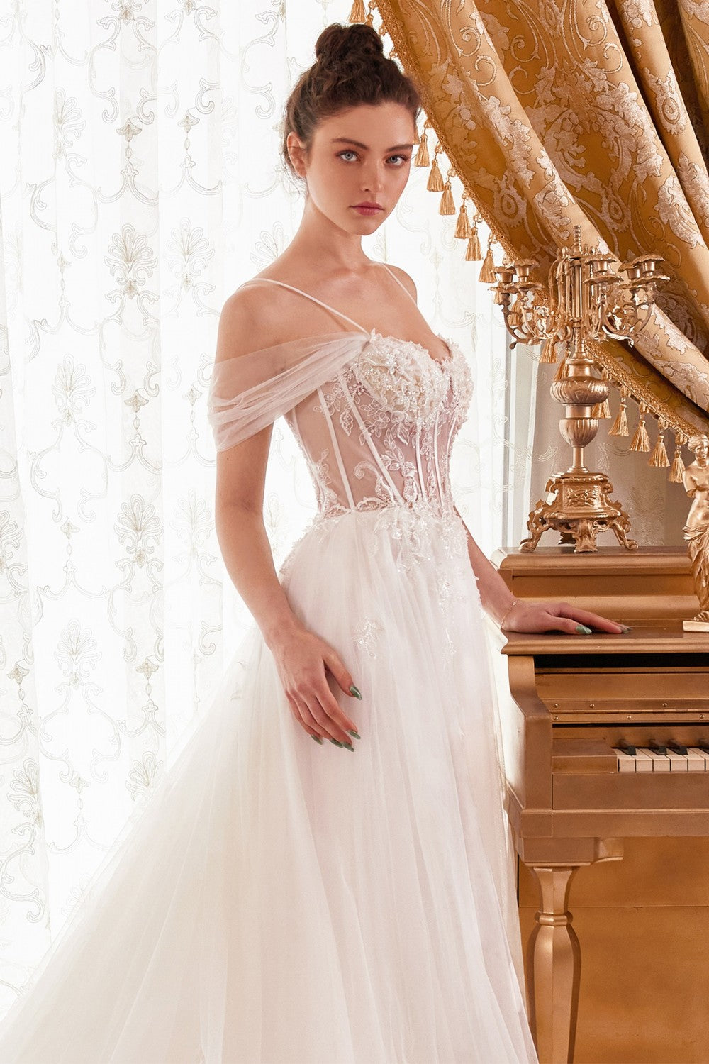 Off-White_3 Layered Tulle A-Line Bridal Gown with Corset Bodice WN307